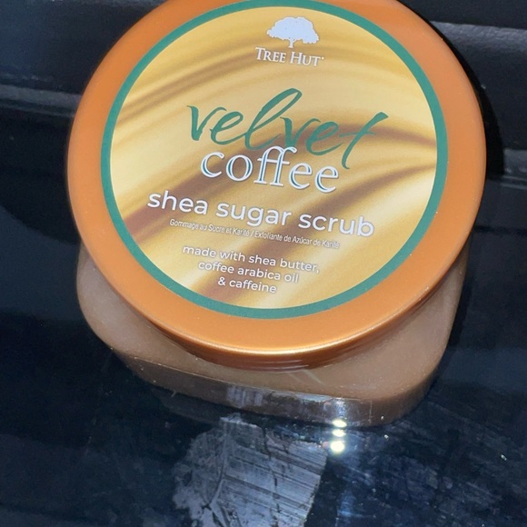 Tree Hut Velvet Coffee Shea Sugar Scrub - Picture 2 of 3